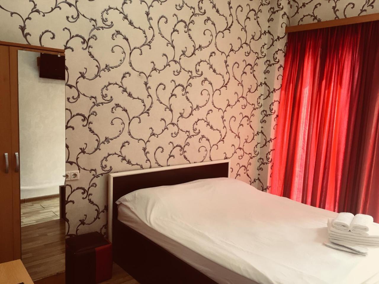 Visit Hotel Tbilisi Exterior photo