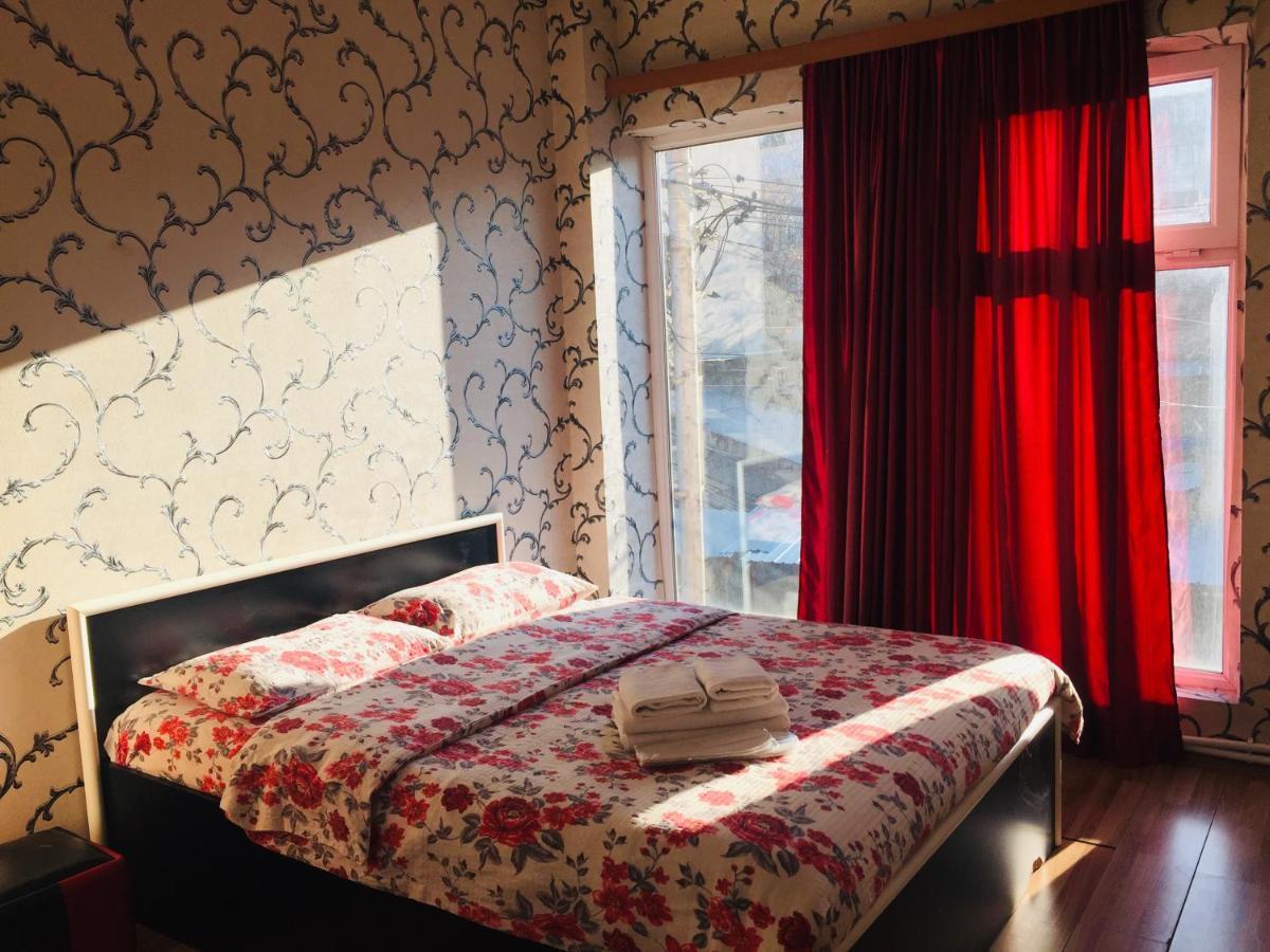 Visit Hotel Tbilisi Exterior photo